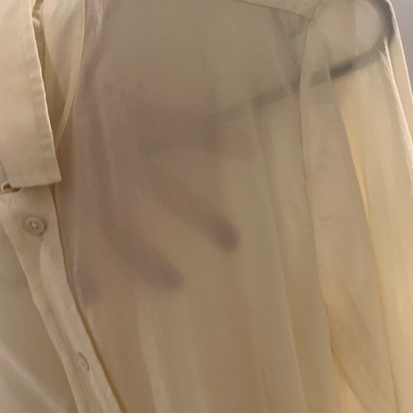 Everlane yellow silk blouse size 4 - Picture 2 of 4